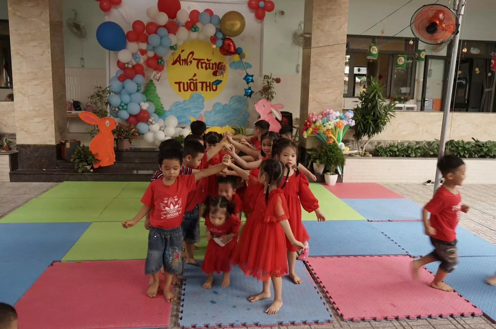 fete de la lune au vietnam