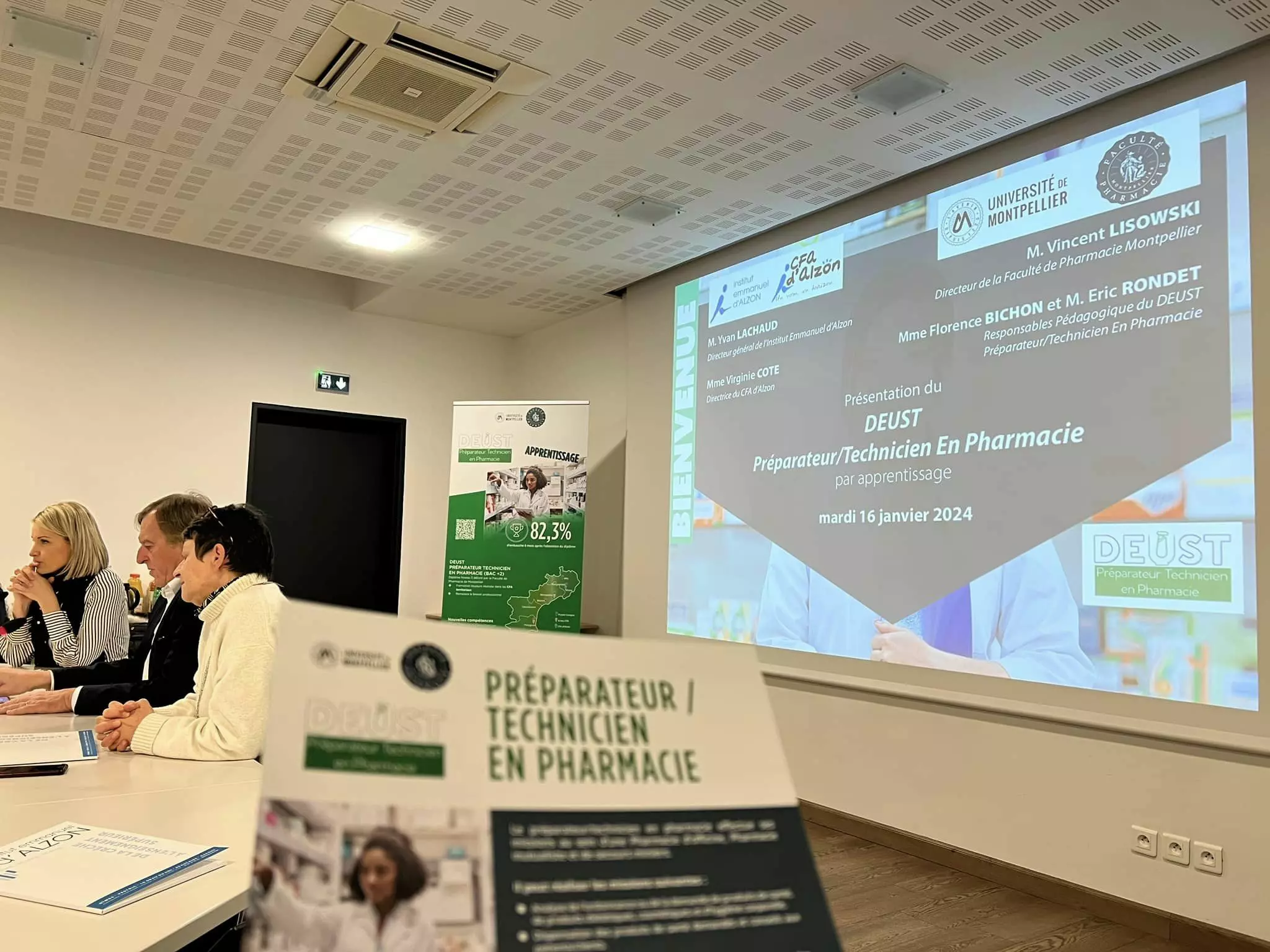 lancement conférence DEUST
