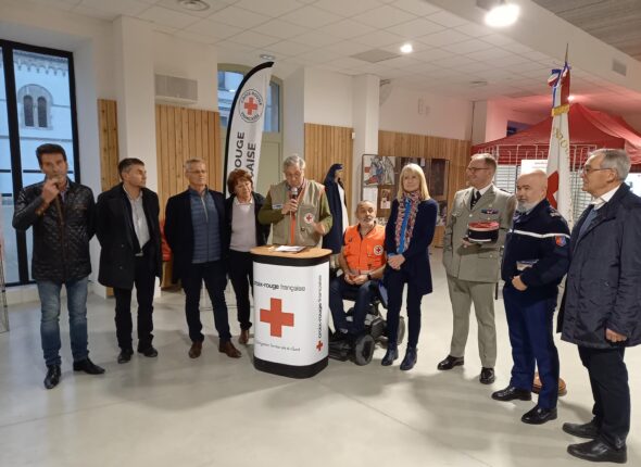vernissage croix rouge beaucaire (4)