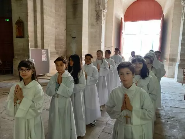 profession de foi Beaucaire