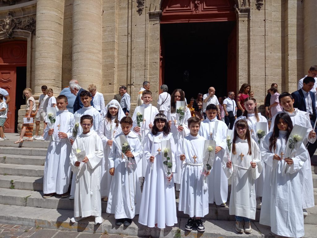 profession de foi Beaucaire