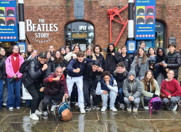 lycéens Manchester 2024 (10)