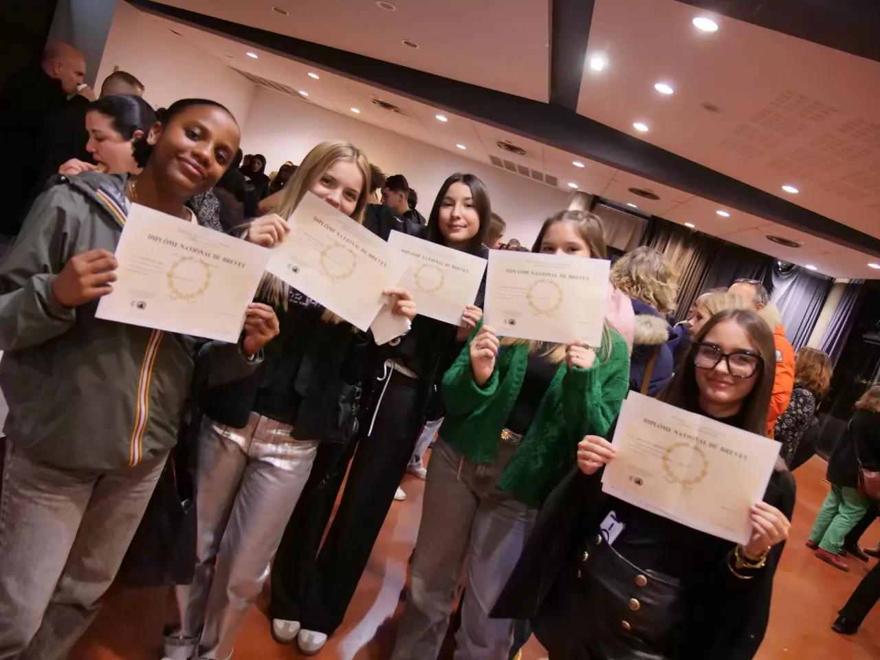 Brevet College Nimes Remise194 - Grande