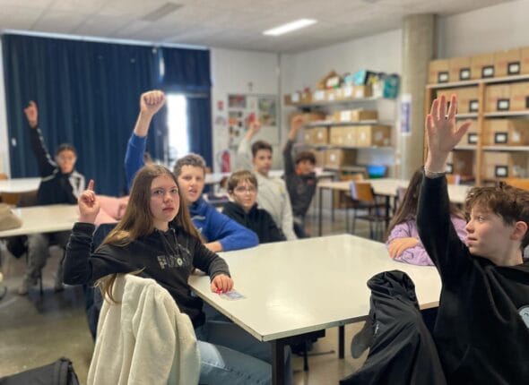 sur les réseaux sociaux (1)